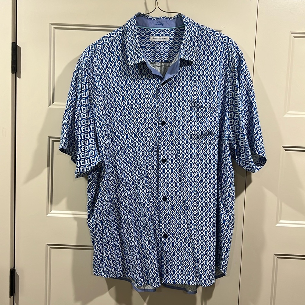 Tommy Bahama Big & Tall Diamond Tides Silk Camp Shirt - Picture 2 of 4